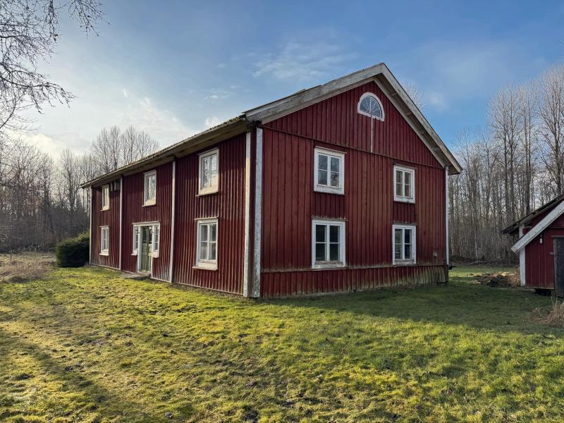 Cottage in Sweden for sale