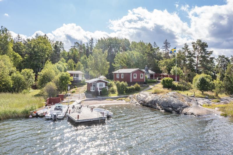 Cottage in Sweden for sale