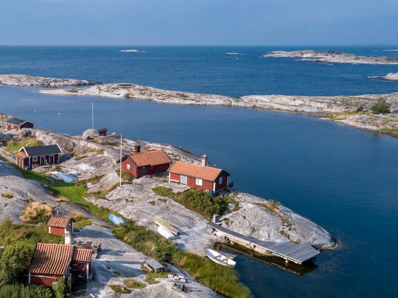 Cottage in Sweden for sale