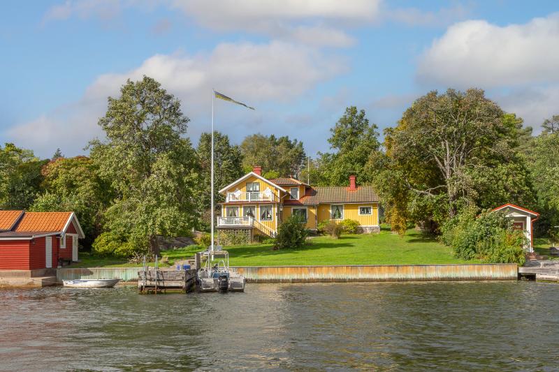Cottage in Sweden for sale