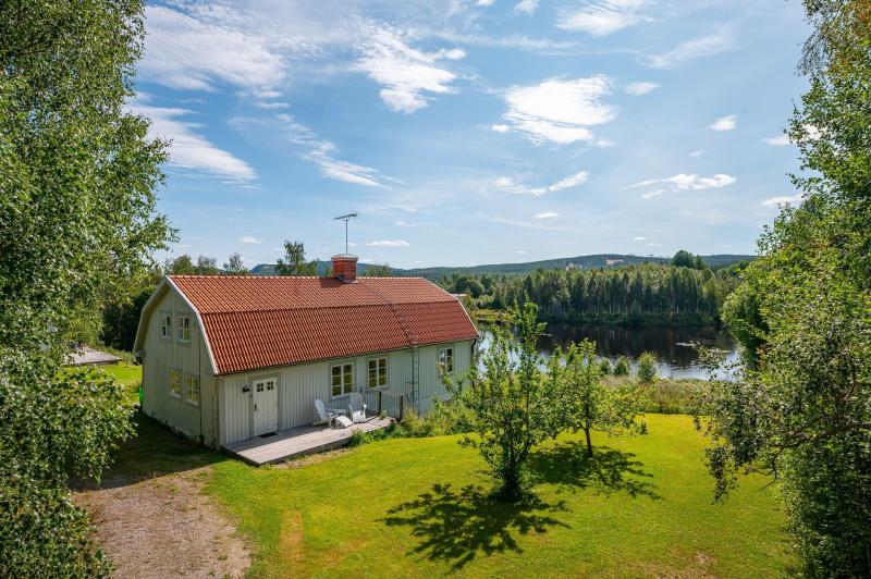 Cottage in Sweden for sale