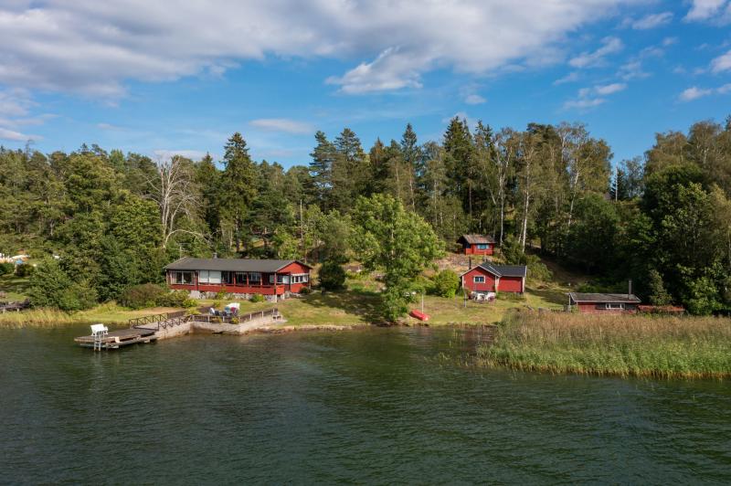Cottage in Sweden for sale