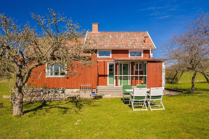 Cottage in Sweden for sale