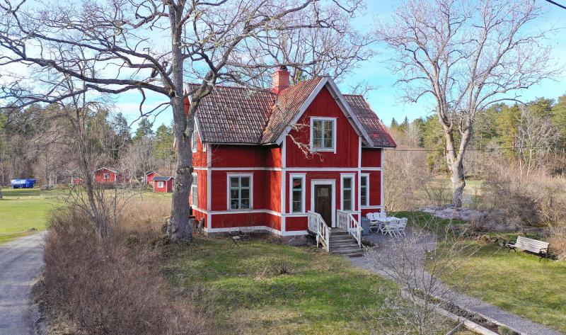 Cottage in Sweden for sale