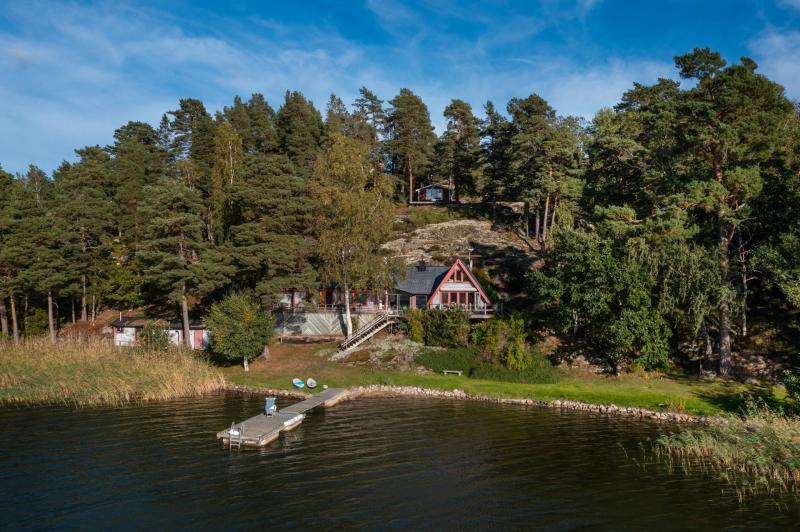 Cottage in Sweden for sale