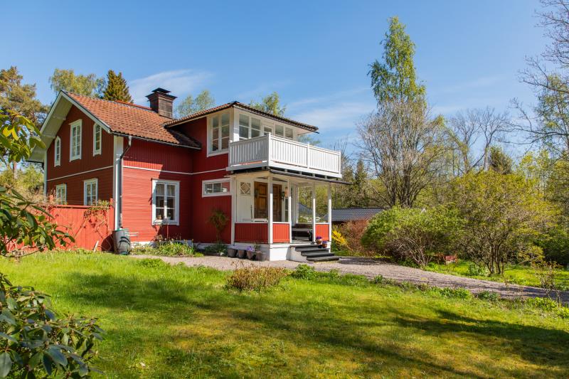 Cottage in Sweden for sale