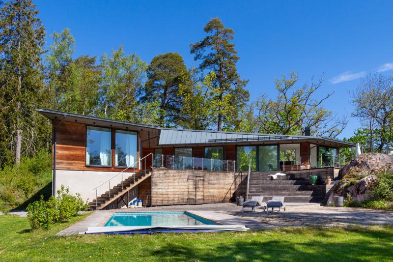 Cottage in Sweden for sale