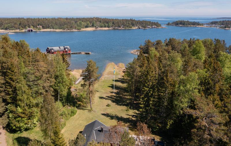 Cottage in Sweden for sale