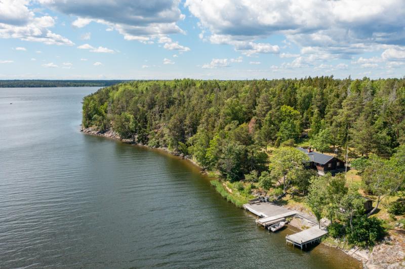 Cottage in Sweden for sale