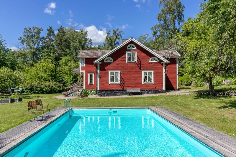 Cottage in Sweden for sale