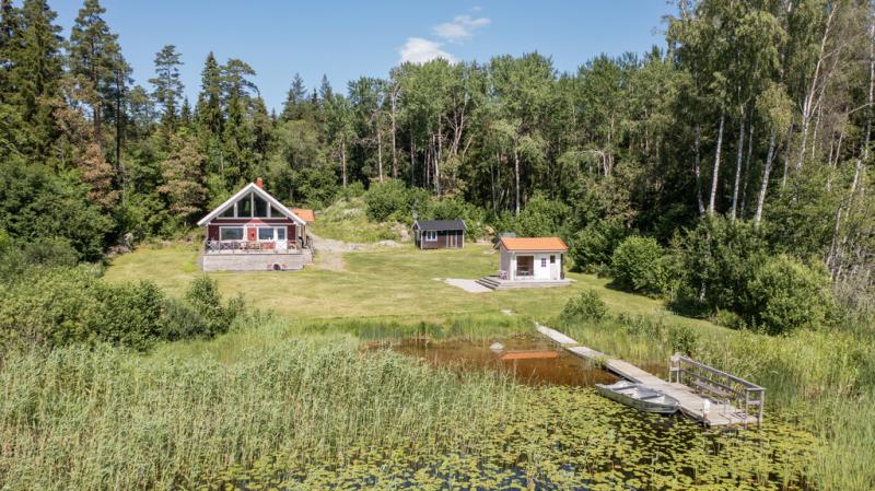 Cottage in Sweden for sale