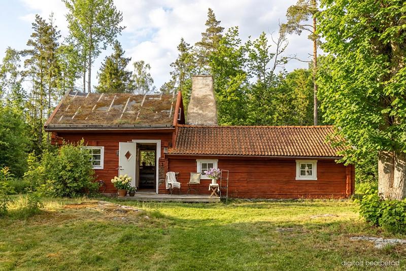 Cottage in Sweden for sale