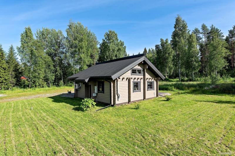 Cottage in Sweden for sale