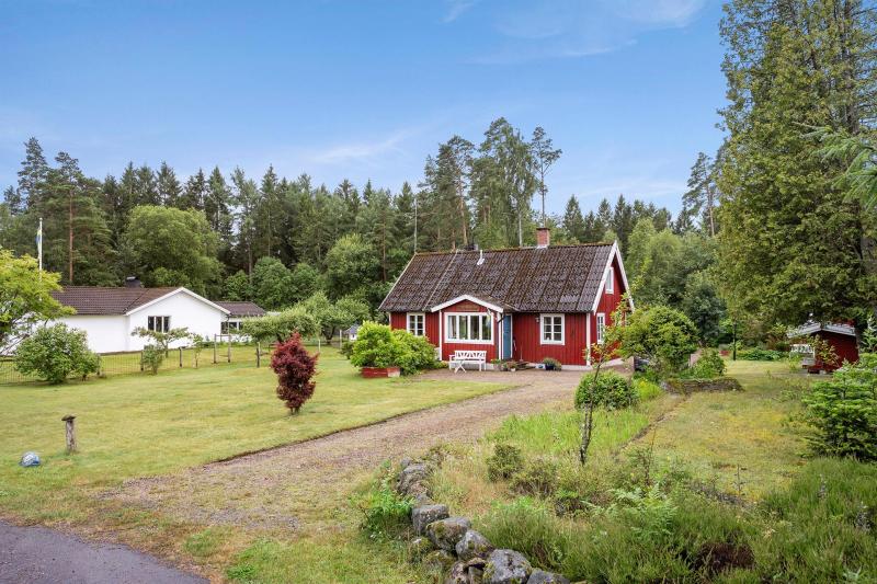 Cottage in Sweden for sale