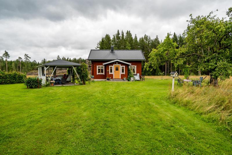 Cottage in Sweden for sale