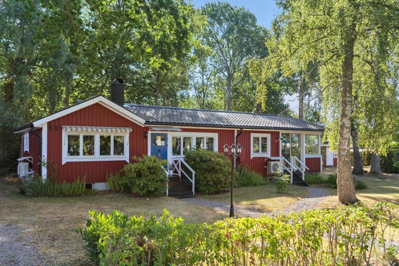 Cottage in Sweden for sale