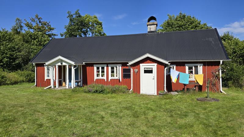 Cottage in Sweden for sale