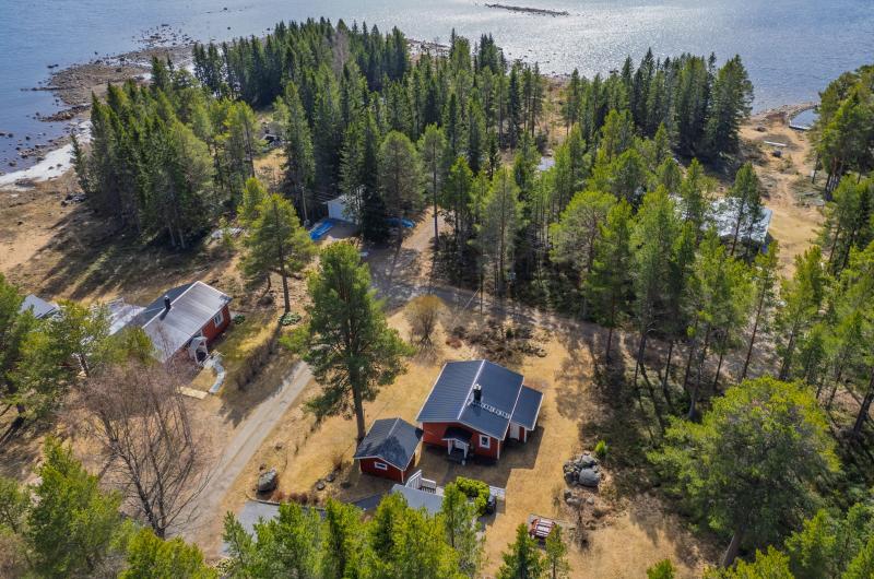 Cottage in Sweden for sale